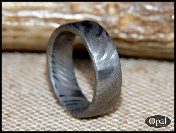 Damascus steel rings